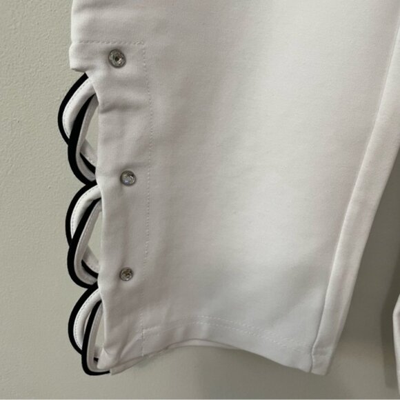 New Bellina White Pull On Ponte Stretch Capri Pants Size Small bin 4A - Picture 4 of 5